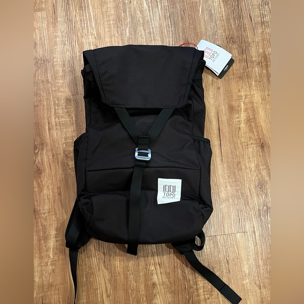 NWT Topo Designs Y-pack backpack black